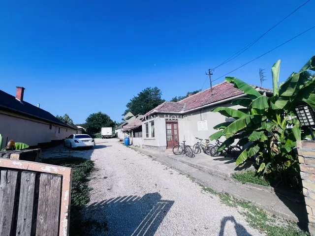 Eladó ház Előszállás 80 nm