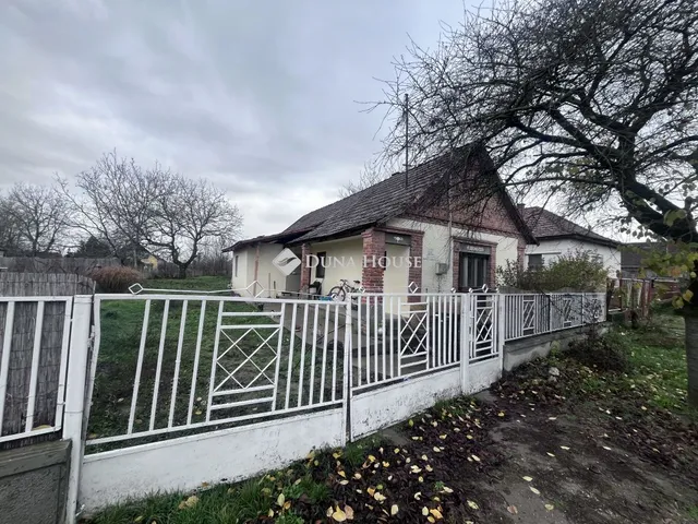 Eladó ház Sáregres 60 nm