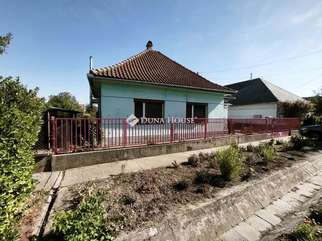 Eladó ház Dunaújváros 60 nm
