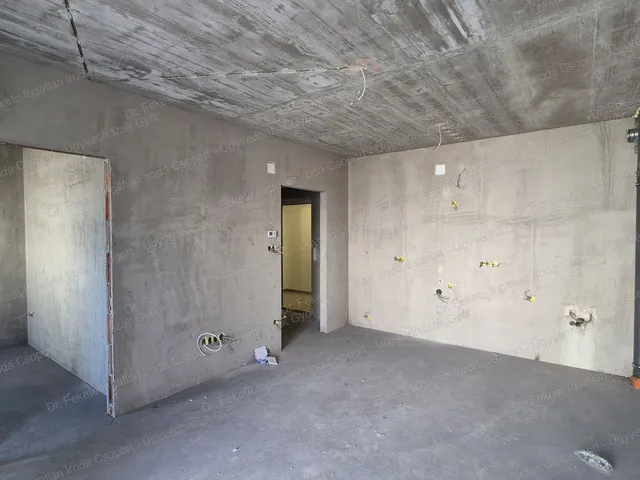 Eladó lakás Győr, Szabadhegy, LAKÁS FSZ I2 47 nm