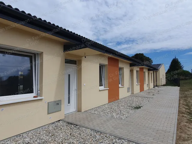 Eladó ház Győr, VERESS PÉTER (B tömb L3) 74 nm