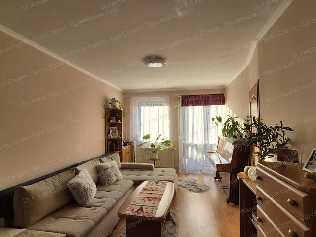 Eladó lakás Győr, Sziget 84 nm