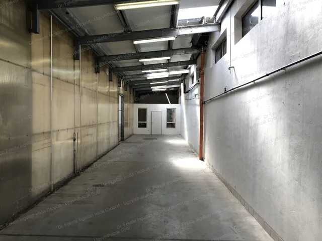 Kiadó kereskedelmi és ipari ingatlan Győr 125 nm