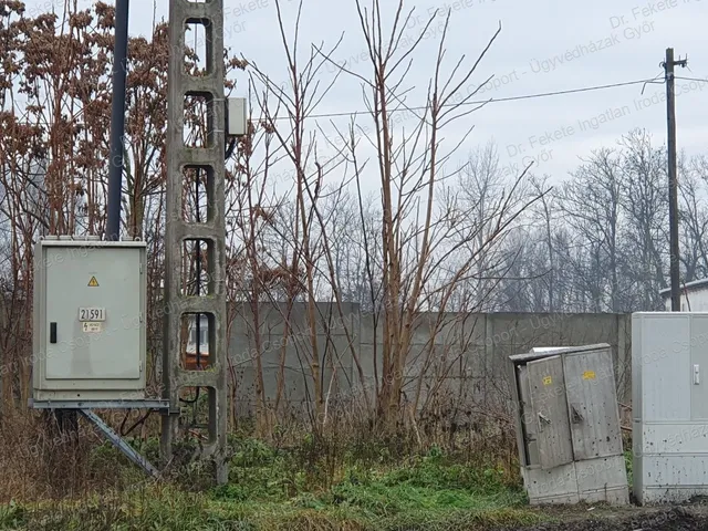 Eladó kereskedelmi és ipari ingatlan Lébény 1 nm