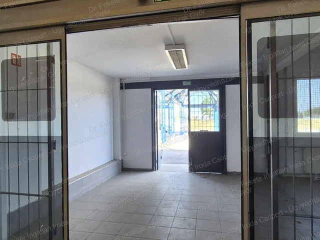 Kiadó kereskedelmi és ipari ingatlan Győr, Szabadhegy 312 nm