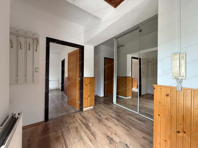 Kiadó ház Győr, Ménfőcsanak 116 nm