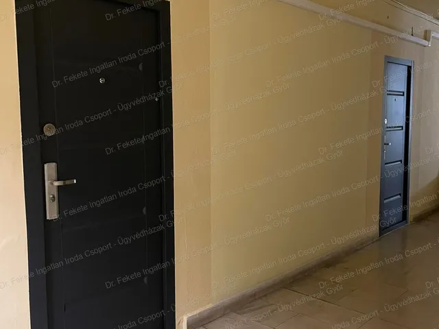 Kiadó kereskedelmi és ipari ingatlan Győr, Belváros, Arany János 20 nm