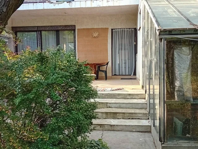 Eladó ház Budapest II. kerület, Erzsébetliget 316 nm