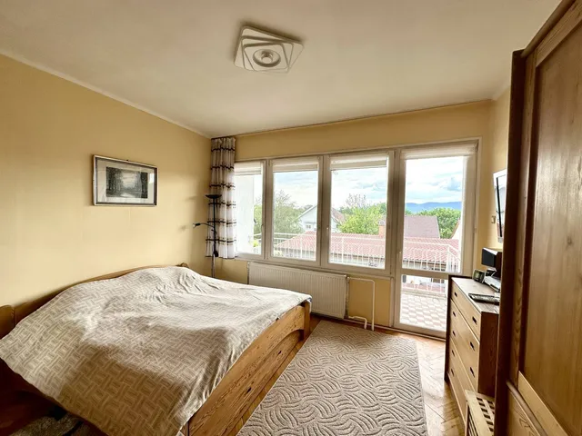 Eladó ház Vác, Deákvár 180 nm