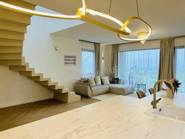 Eladó ház Vác, Törökhegy 160 nm