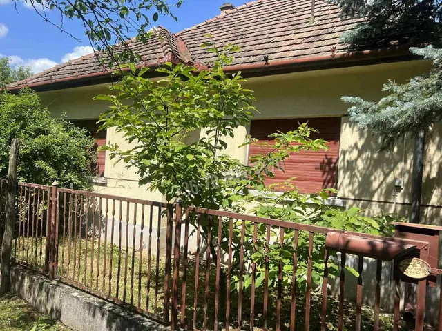Eladó ház Nézsa 110 nm
