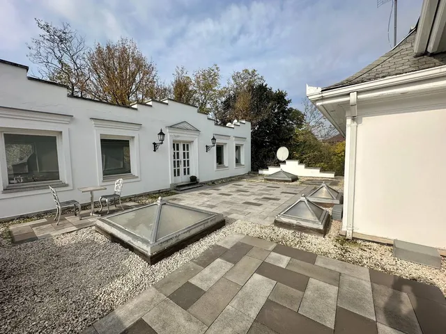 Eladó ház Sződliget 400 nm