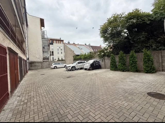 Eladó lakás Nyíregyháza, Belváros, Kossuth utca 82 nm