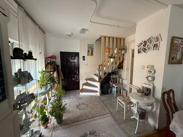 Eladó lakás Nyíregyháza, Kertváros, Legyező utca 100 nm