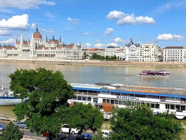 Kiadó lakás Budapest I. kerület 110 nm