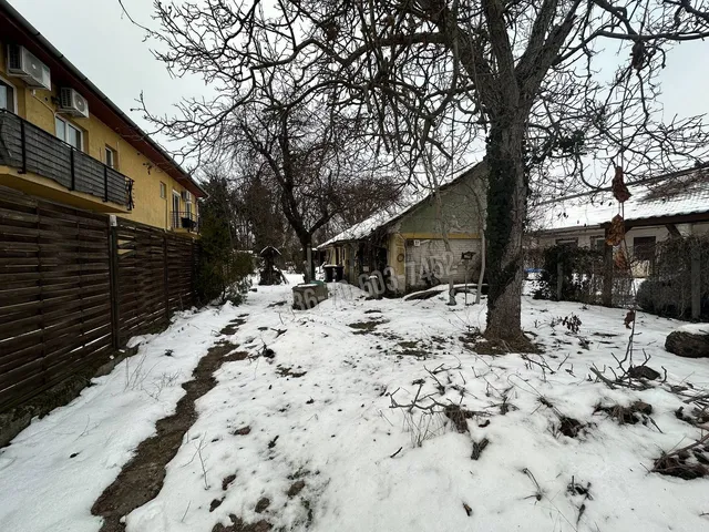 Eladó telek Budapest XV. kerület, Rákospalota 356 nm