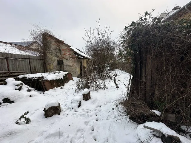 Eladó telek Budapest XV. kerület, Rákospalota 356 nm