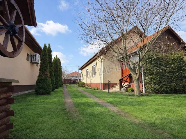 Eladó ház Nyíregyháza, Oros 76 nm