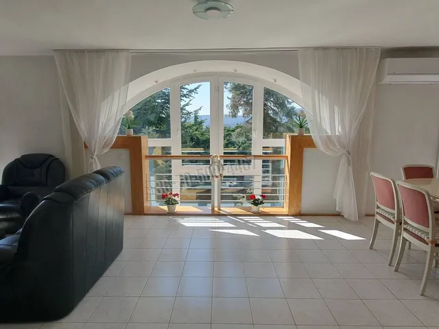 Eladó ház Budapest II. kerület 257 nm