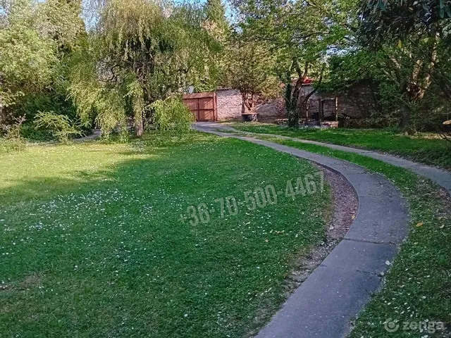Eladó ház Budapest II. kerület, Erzsébetliget 316 nm