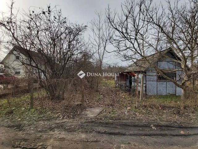 Eladó telek Baja, Petői szőlők utca 840 nm