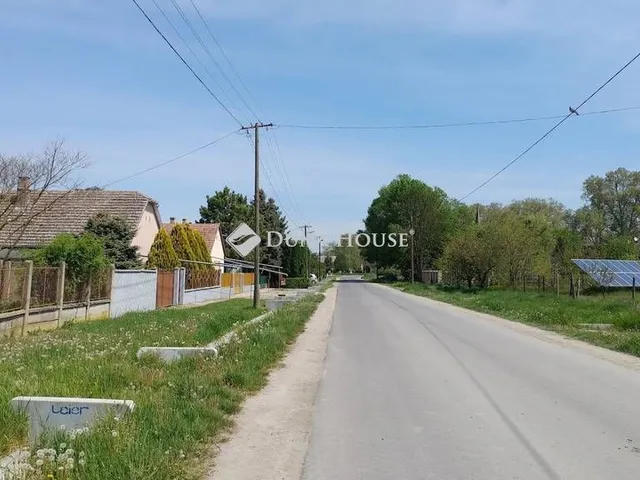 Eladó telek Dávod, Madách Imre utca 4997 nm