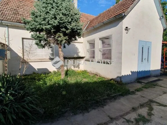 Eladó ház Tataháza 77 nm
