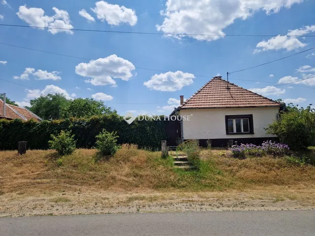 Eladó ház Sükösd 88 nm