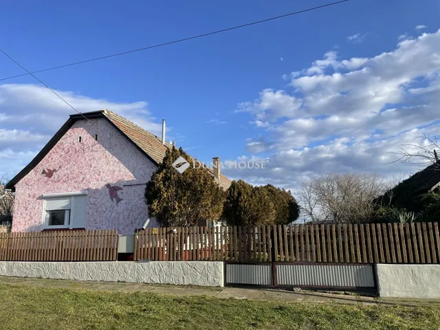 Eladó ház Hercegszántó 93 nm