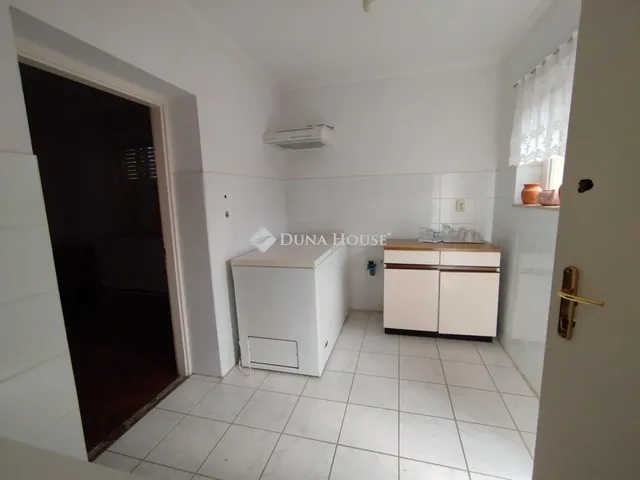 Eladó ház Csengőd 90 nm