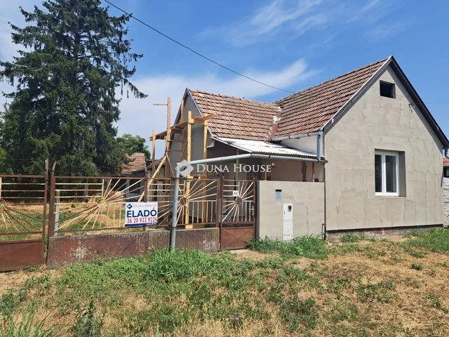 Eladó ház Felsőszentiván 63 nm