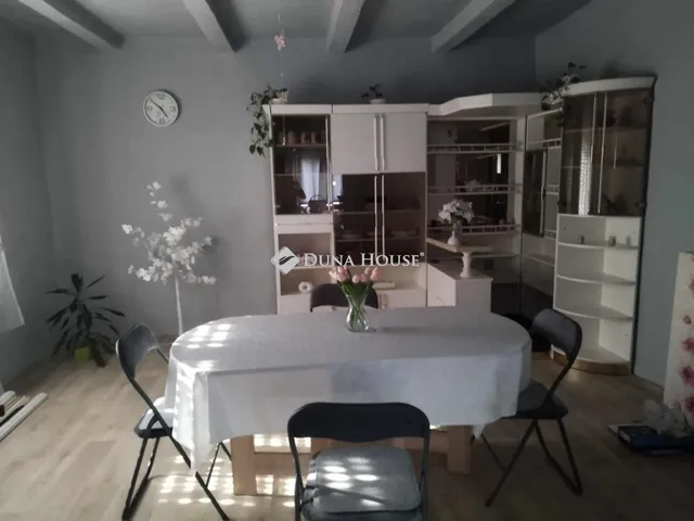 Eladó ház Dávod 71 nm