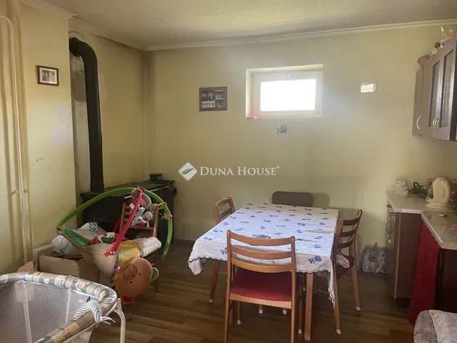 Eladó ház Nagybaracska 88 nm
