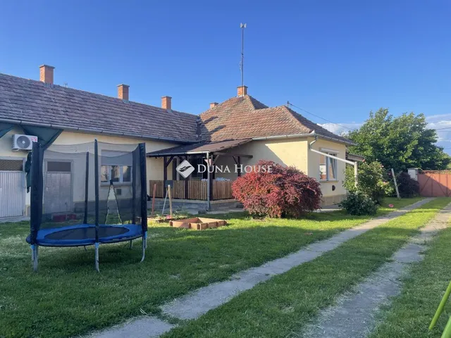 Eladó ház Hercegszántó 106 nm