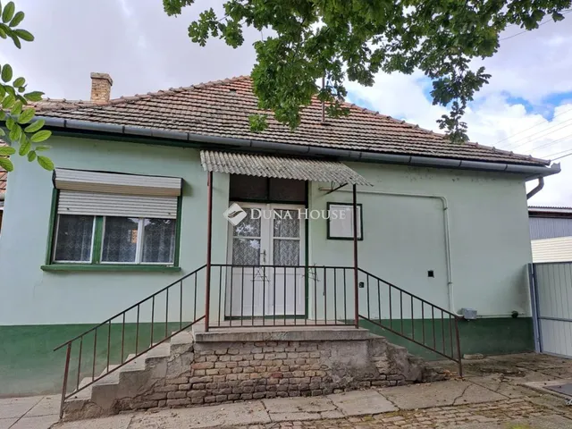 Eladó ház Gara 104 nm