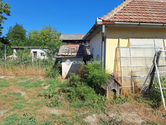 Eladó ház Dávod 70 nm