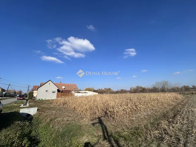 Eladó telek Vaskút, Deák Ferenc utca 1547 nm