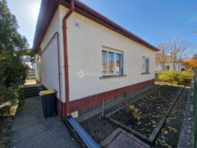 Eladó ház Baja 140 nm