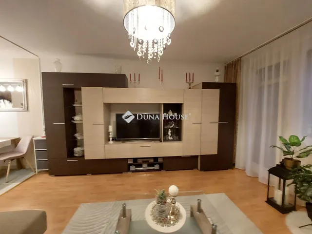 Eladó lakás Baja, Fáy András utca 35 nm