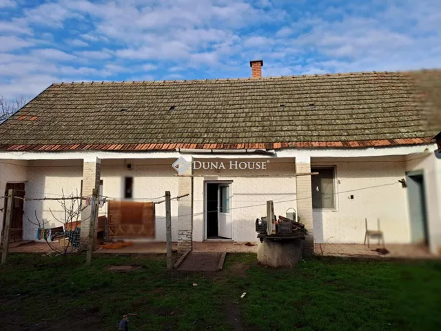 Eladó ház Madaras 90 nm