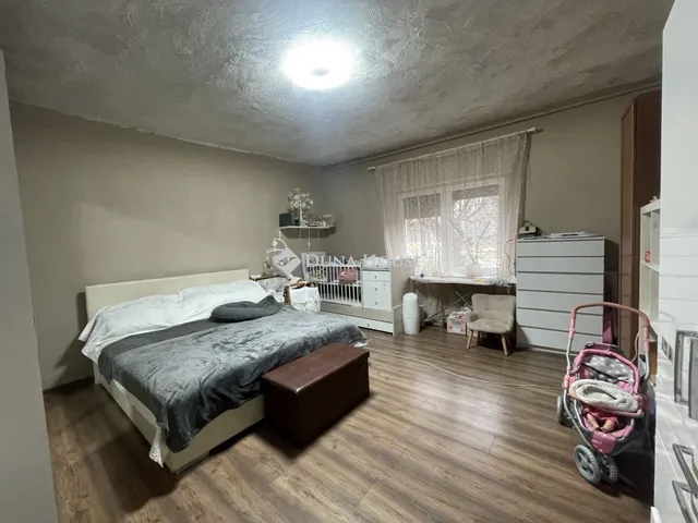 Eladó ház Bátaszék 75 nm