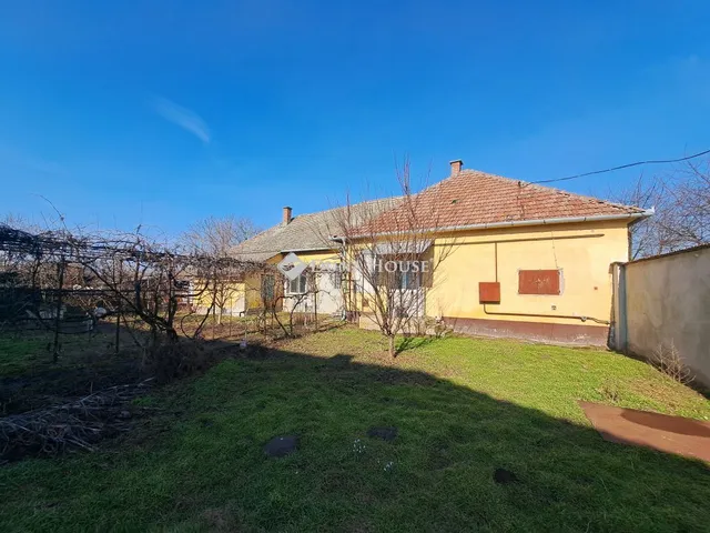 Eladó ház Bácsbokod 165 nm