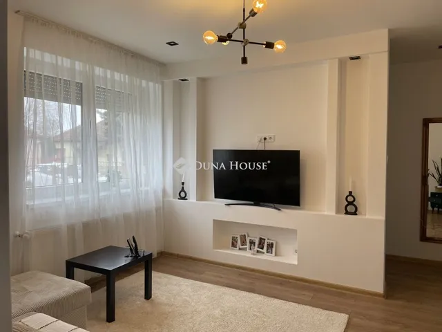 Eladó ház Mélykút 78 nm