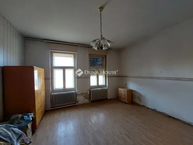 Eladó ház Vaskút 160 nm
