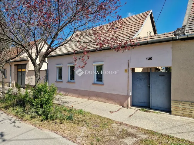 Eladó ház Baja 61 nm