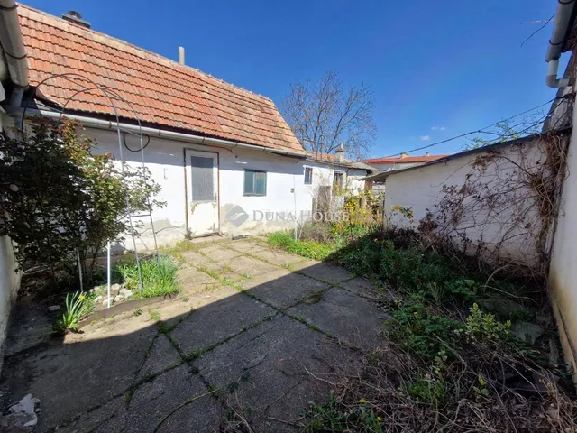 Eladó ház Baja, Szabadság utca 61 nm