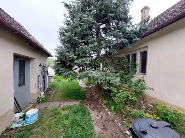 Eladó ház Baja, Pandúr utca 110 nm