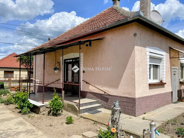 Eladó ház Vaskút 94 nm