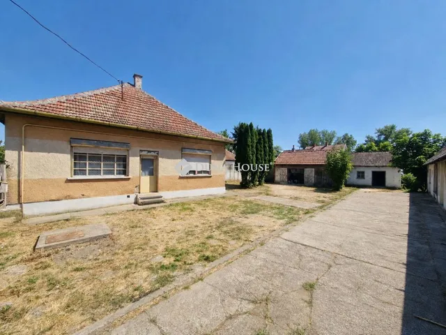 Eladó ház Tataháza 90 nm