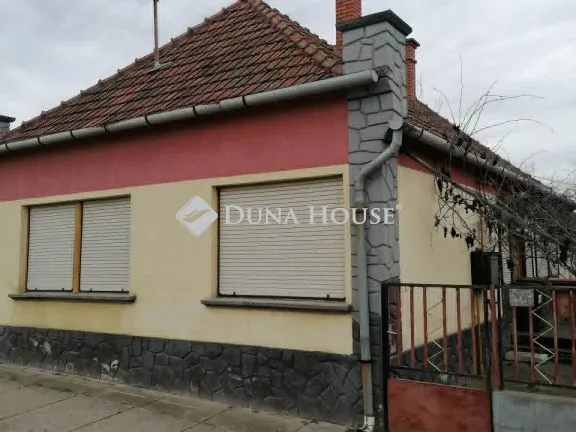 Eladó ház Mátételke 76 nm